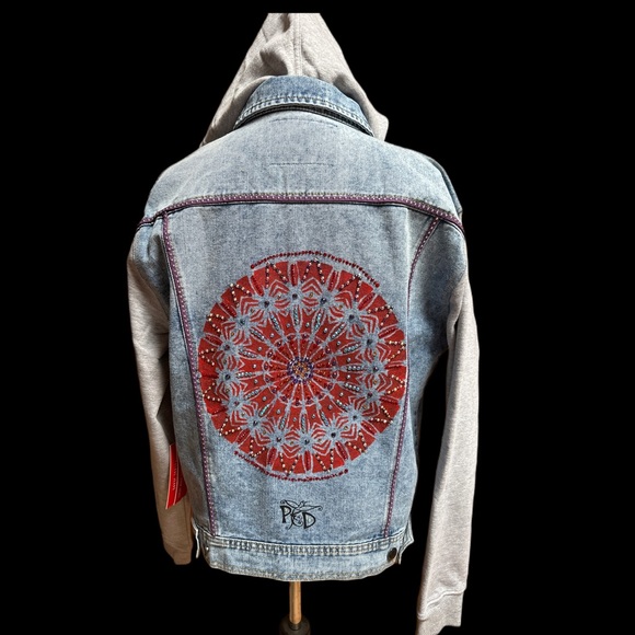 Mandala Embellished Hooded Sweatshirt Jean Jacket - Picture 2 of 6